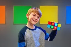 Oonies Flipslide Game, Electronic Handheld Game | Flip, Slide, And Match The Colors To Beat The Clock - 4 Game Modes - Multiplayer Fun,Black,3.23'' X 8.66'' X 10.28'' -Classic Board Game Shop 41ikz5zLCYL